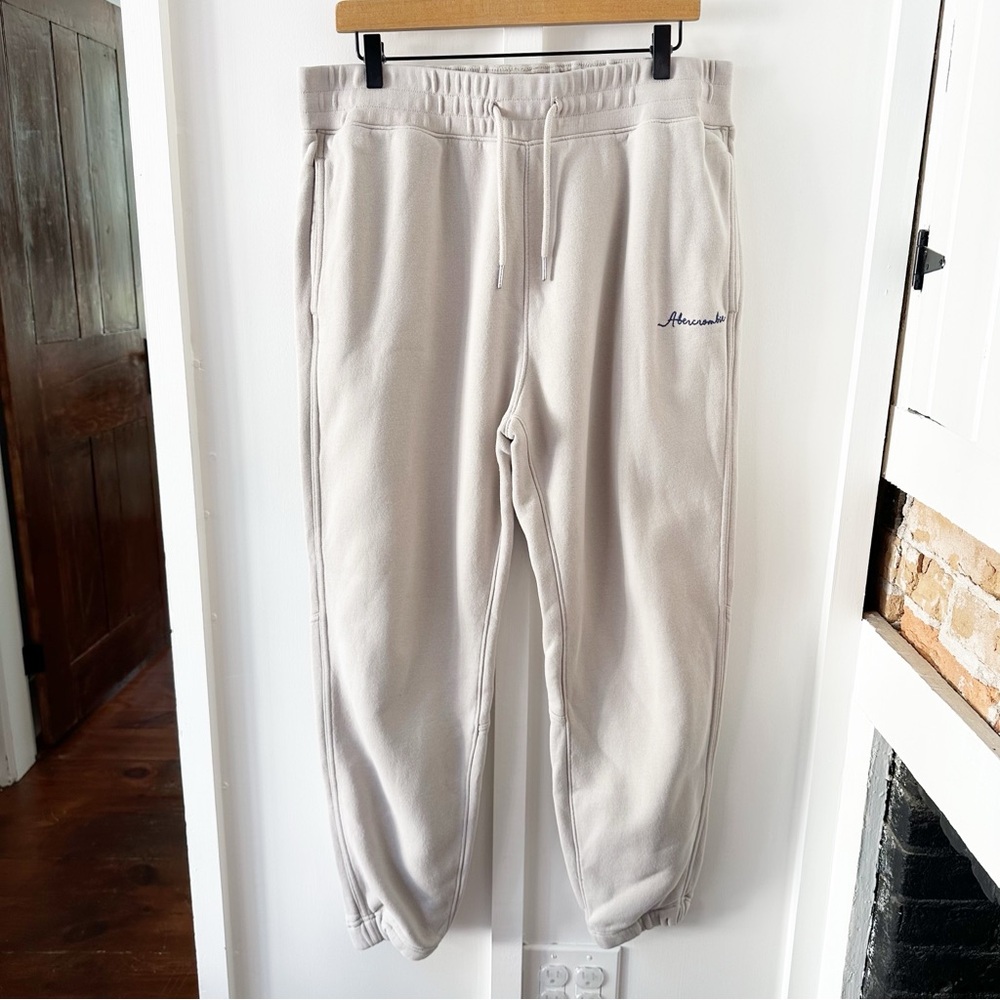 ABERCROMBIE grey premium heavyweight logo jogger